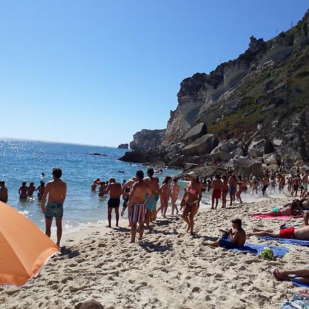 Marilaura'S Beach House Nazare Ngoại thất bức ảnh